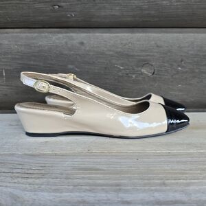 Soft Style Moyen Two-Tone, Vegan Leather, Sqaure Toe, Comfort Wedge WMS 10M